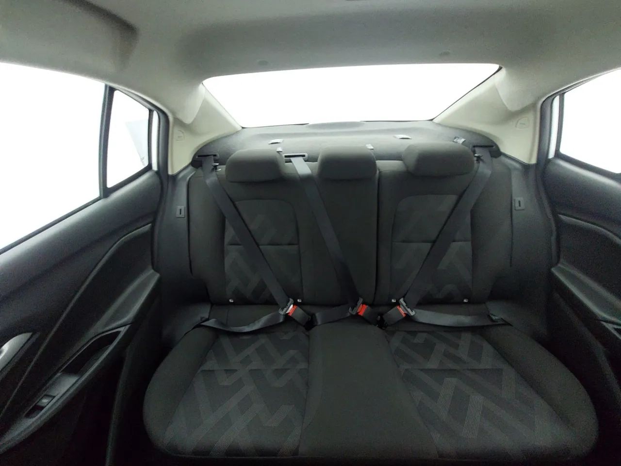 Chevrolet Onix Activ 1.4 8V Flex Aut. 4P, foto 18 de 18