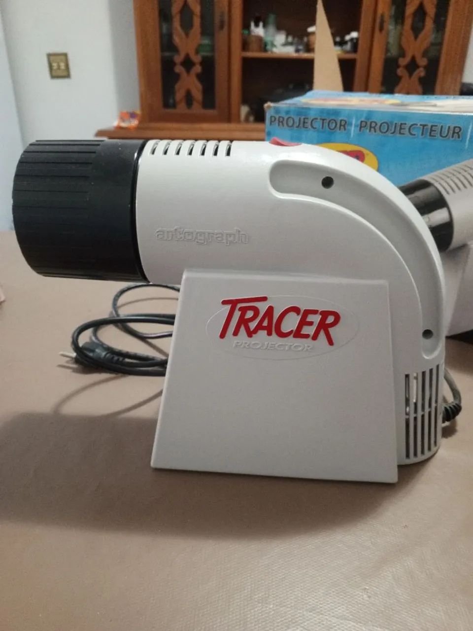 Projetor de desenho tracer