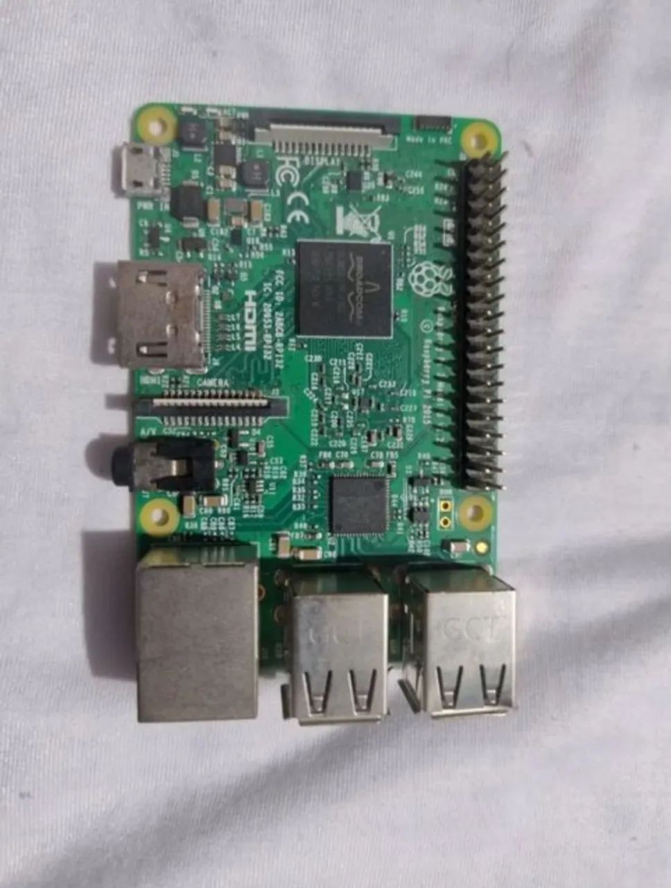 Raspberry pi 3 modelo b 1gb ram ideal para alunos.