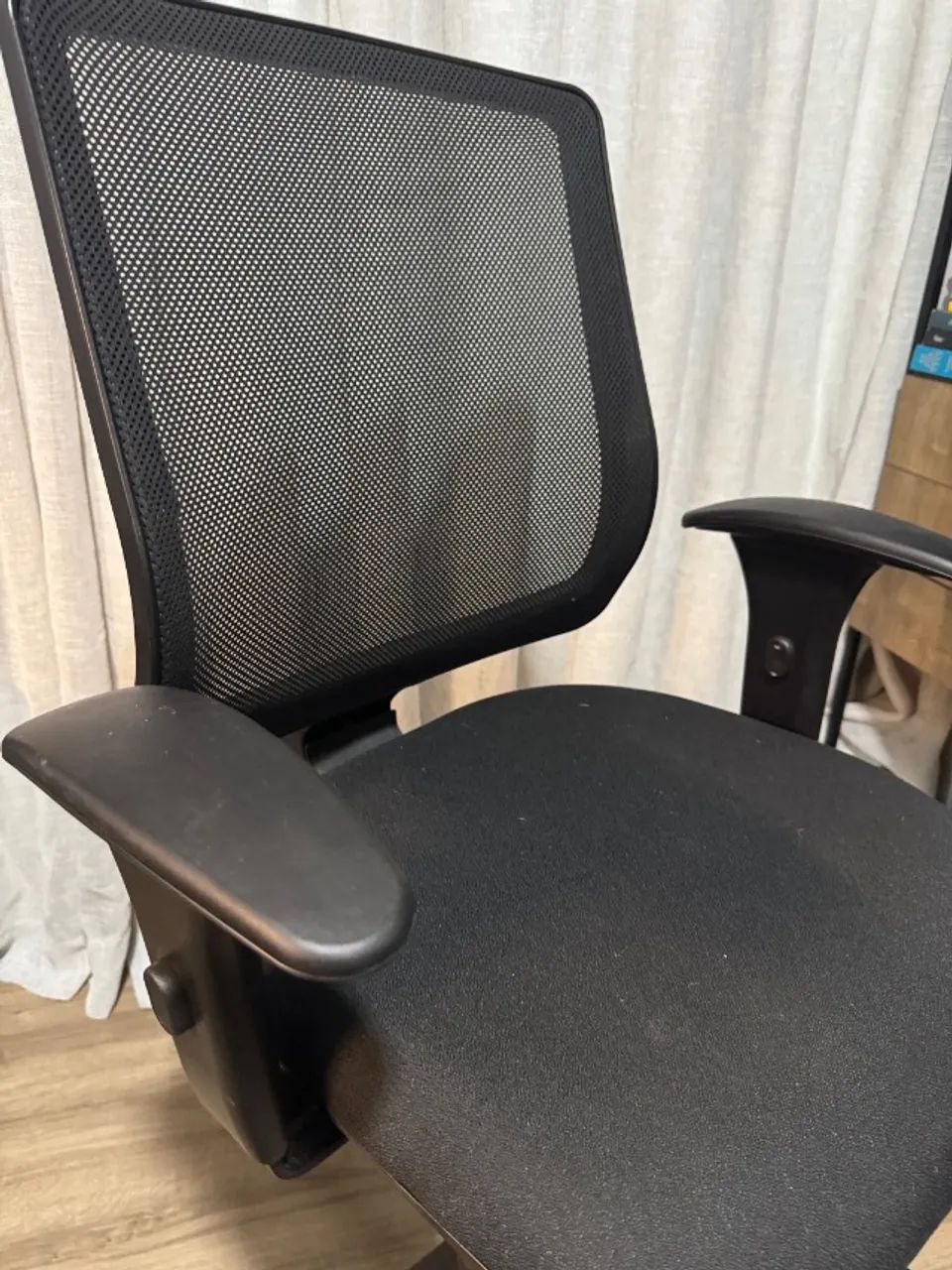 Cadeira de escritório Flexform Uni All BlackCadeira - Foto 2