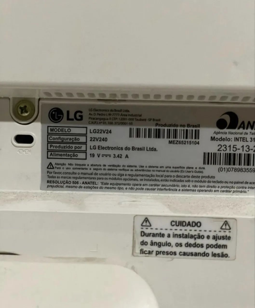 Pc LG all in one 22v24 500gb  - Foto 2