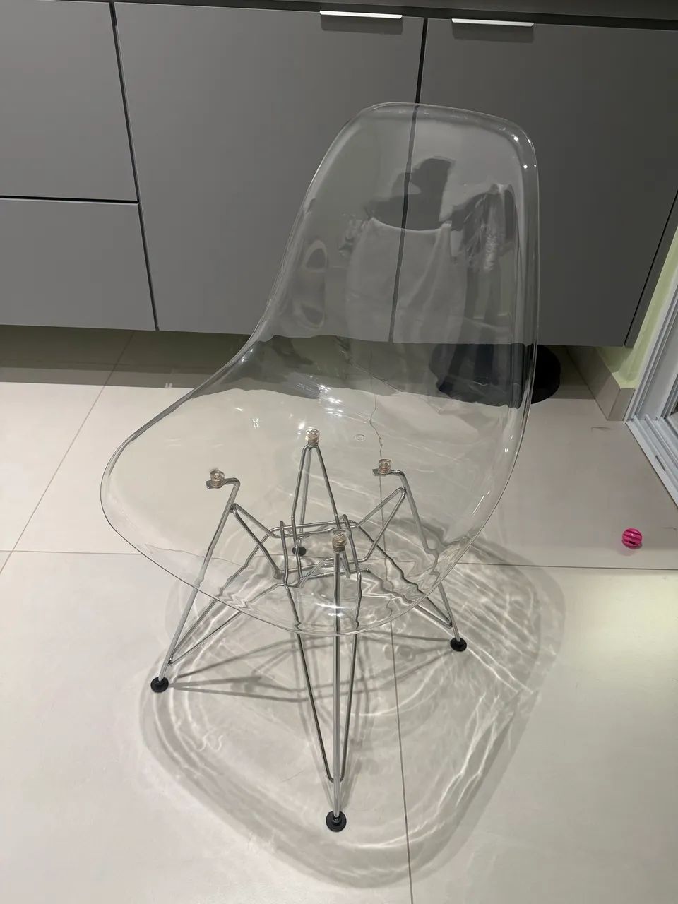 Cadeira Eames Eiffel Cristal Transparente Metal  