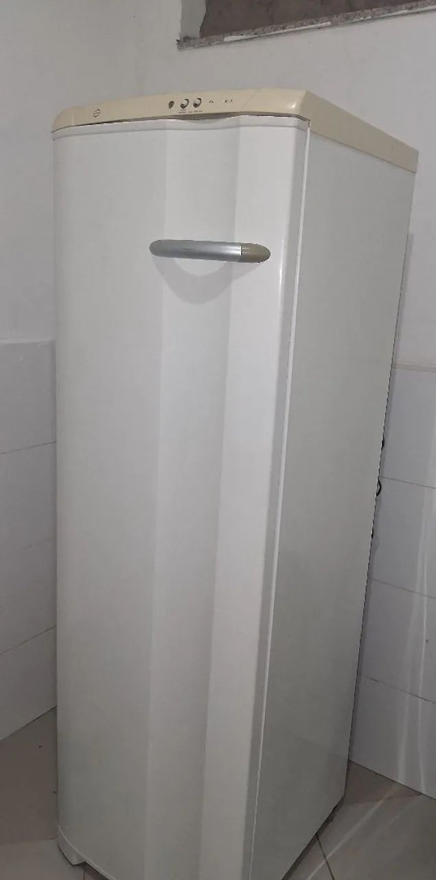Vendo freezer 