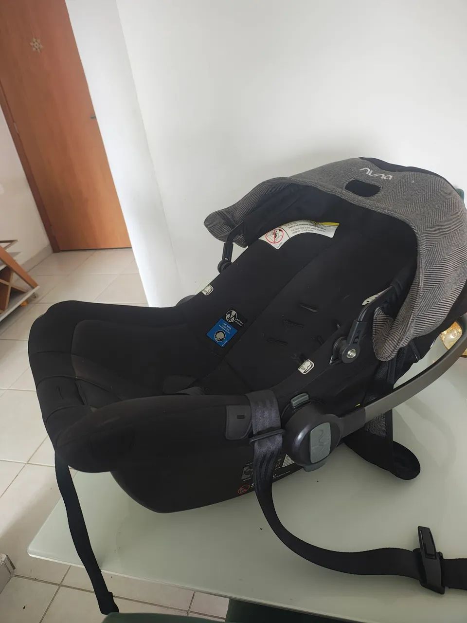 Carrinho de Bebê Retrátil + Bebê Conforto - Foto 4