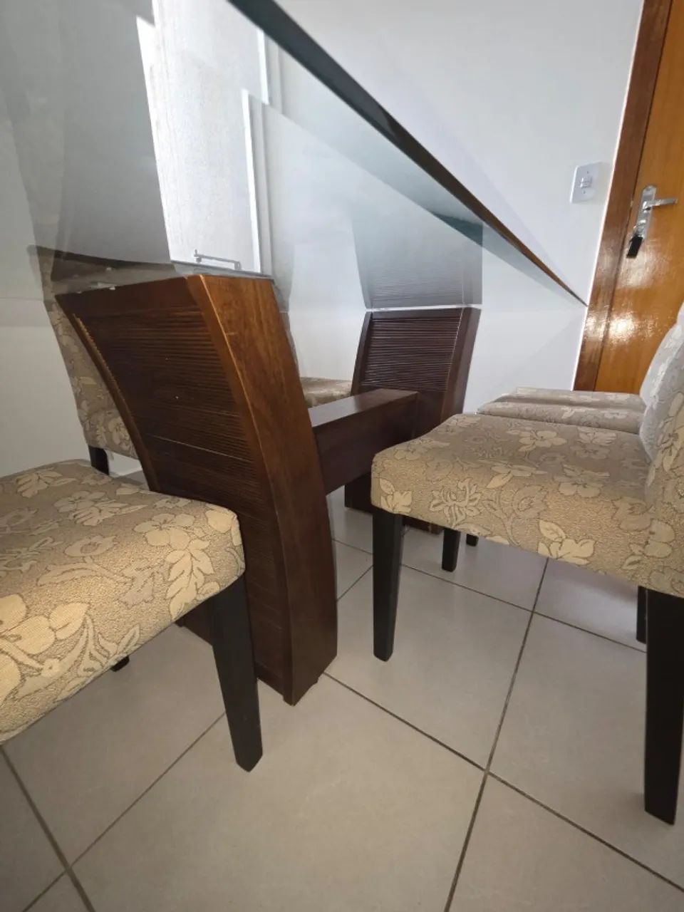  Mesa de jantar para 6 lugares  - Foto 2