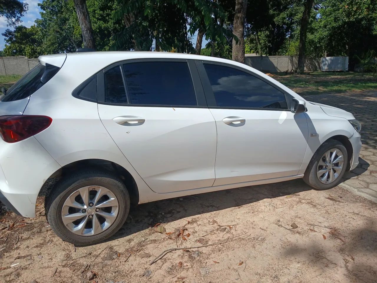 Chevrolet Onix Hatch LT 1.0 12V TB Flex Mec. 4P 2020 - Foto 3