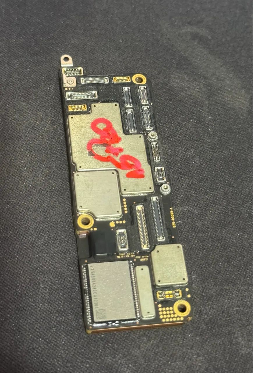 Placa mãe IPhone 15 PRO
