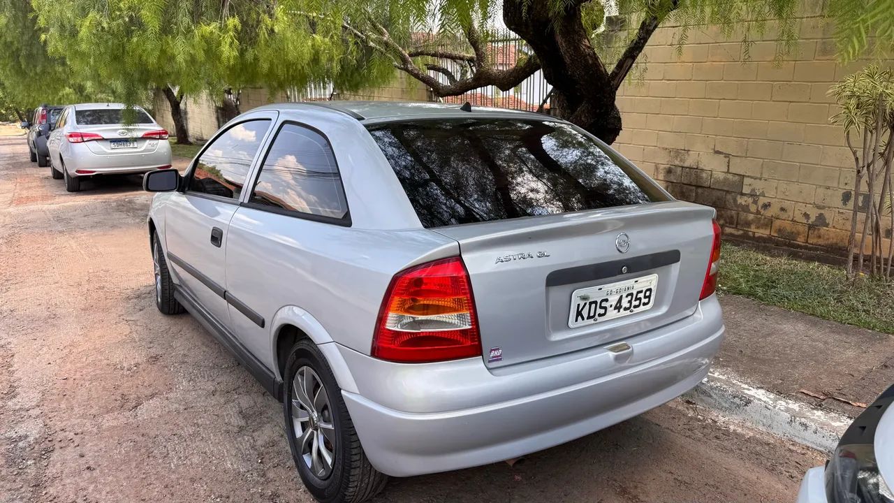 Chevrolet Astra GL 1.8 MPFI 3P 2000