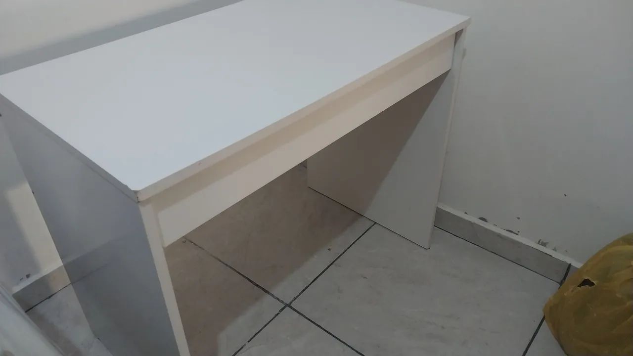 Vendo penteadeira/escrivaninha - Foto 3