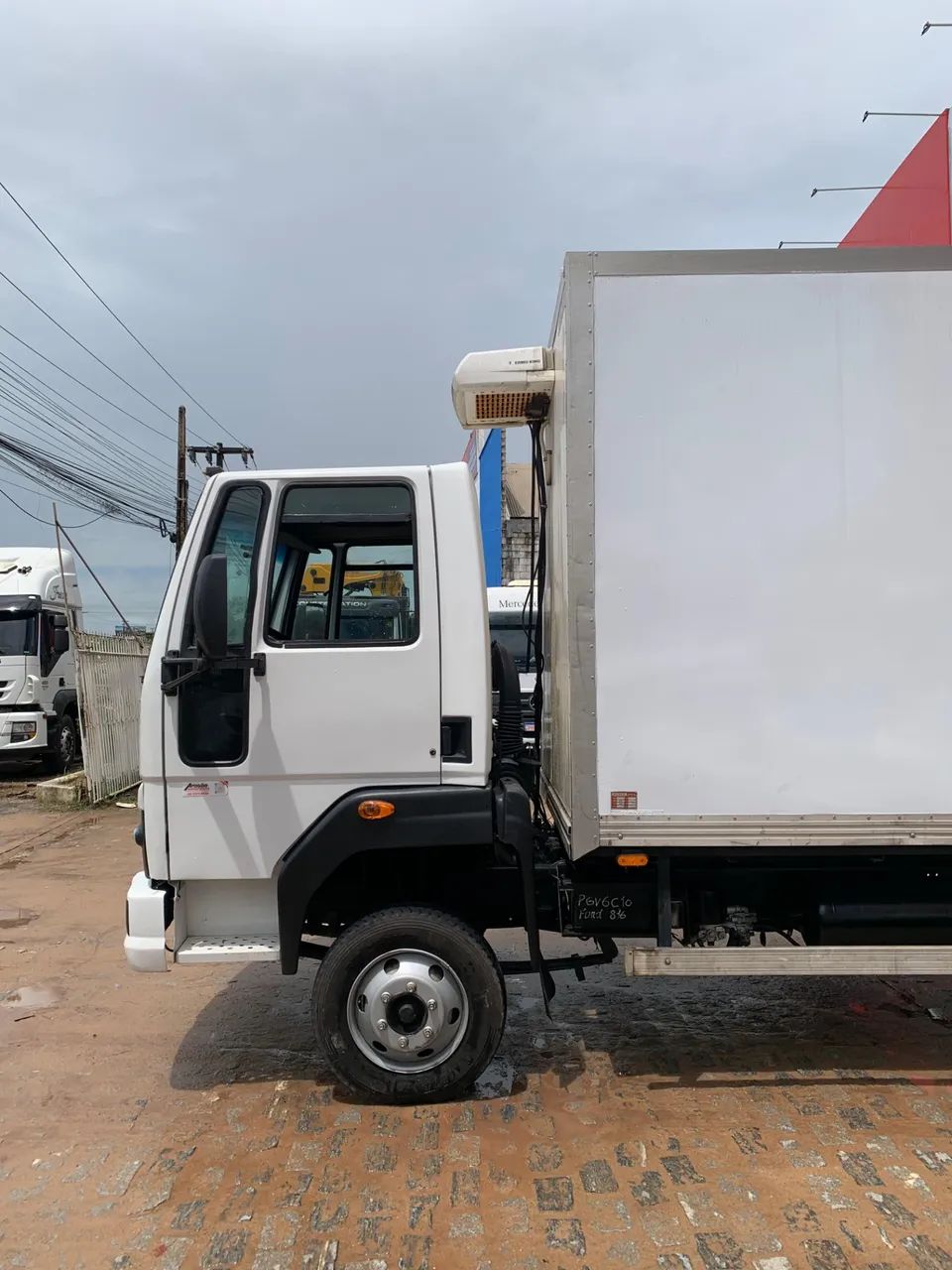 FORD CARGO 816 E/816 S Turbo 2p (diesel)(E5) - Foto 4