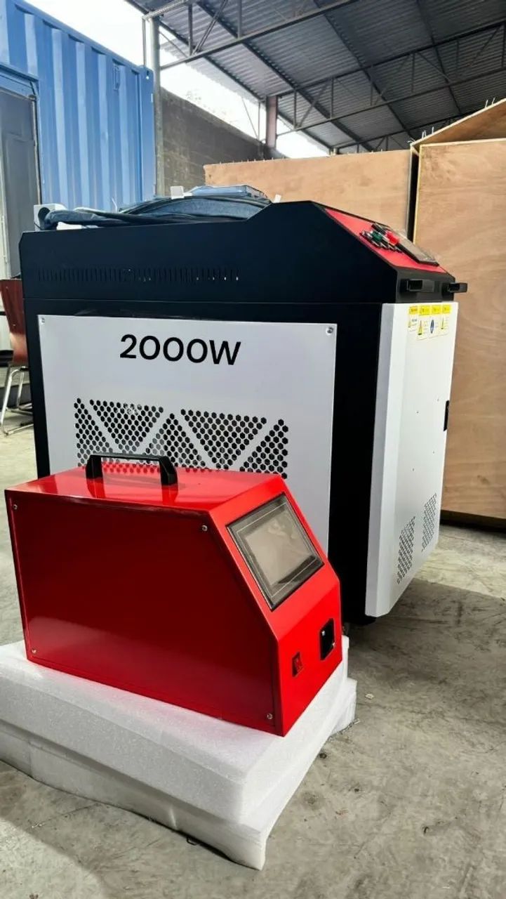 Máquina de solda a Leizer 