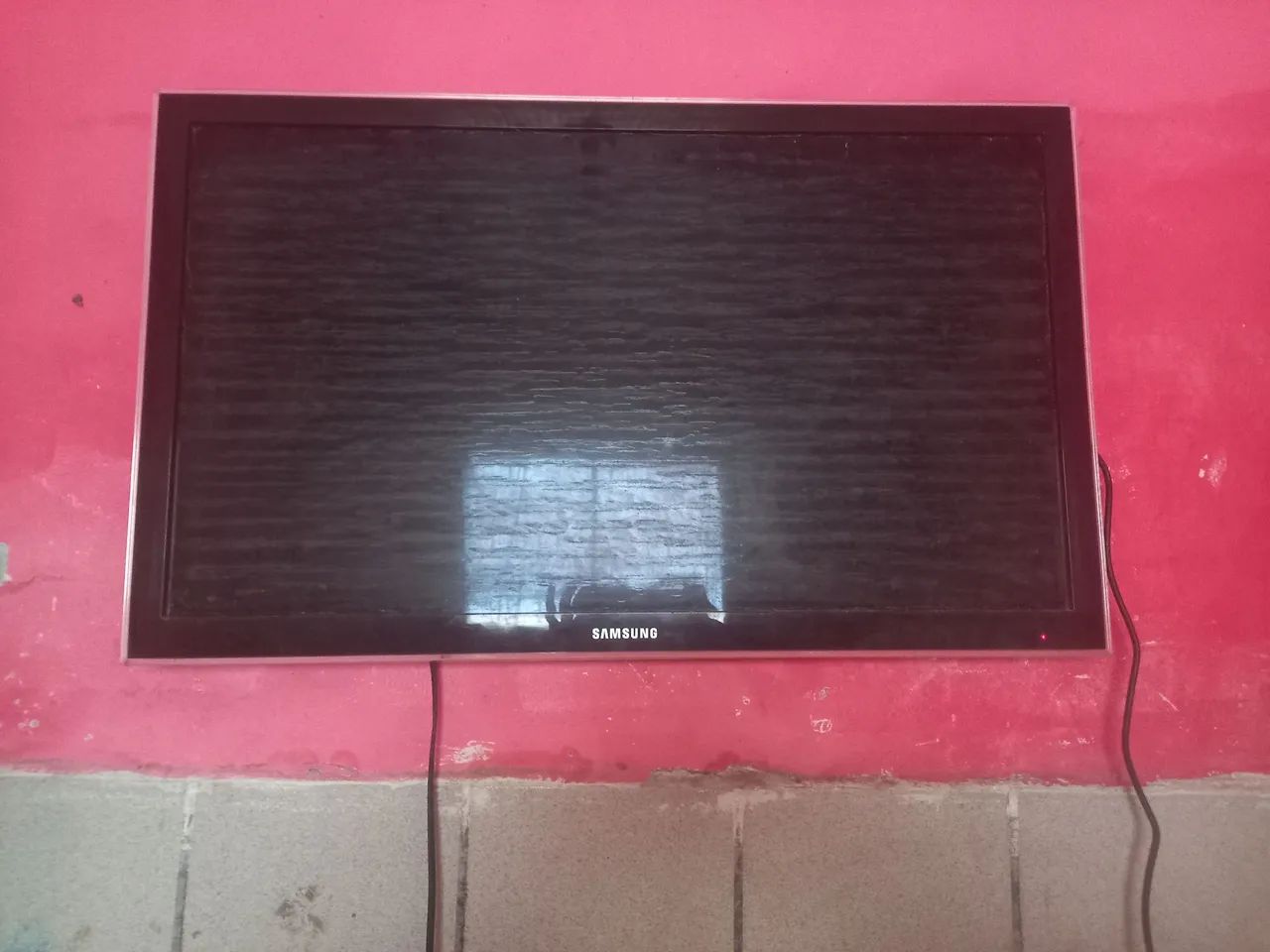 Vende-se está tv - Foto 2