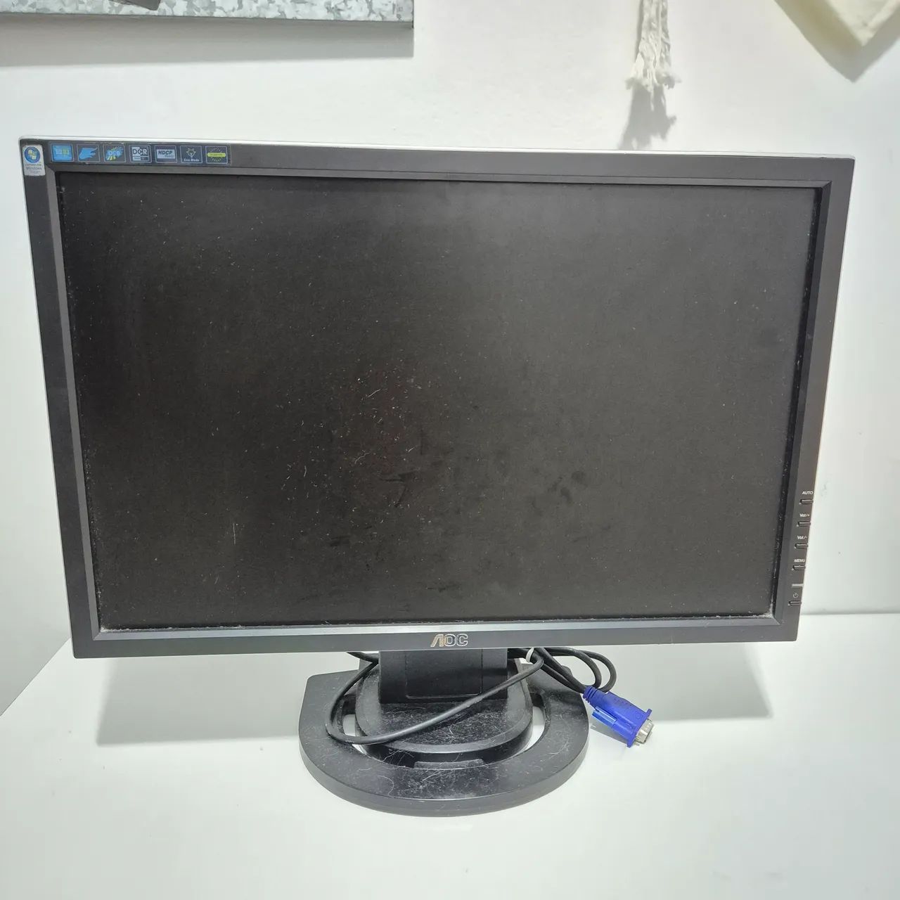 Monitor AOC 20 polegadas widescreem 