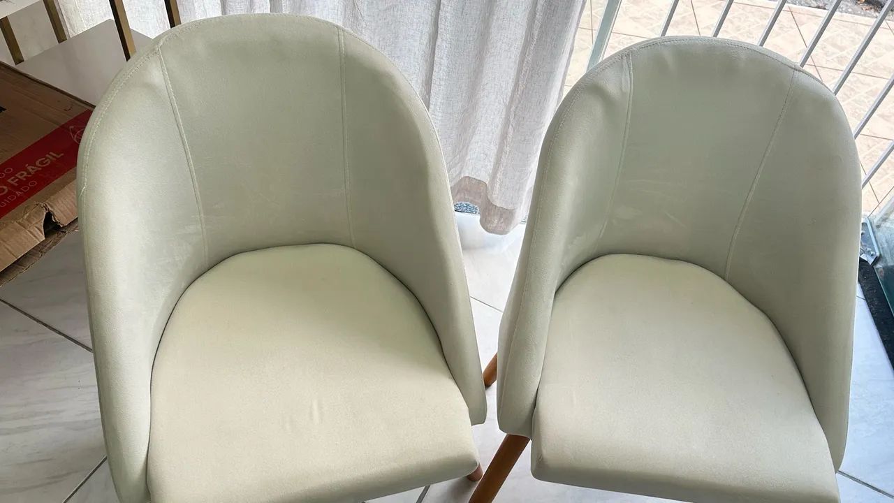 Poltronas perna palito  - Foto 3