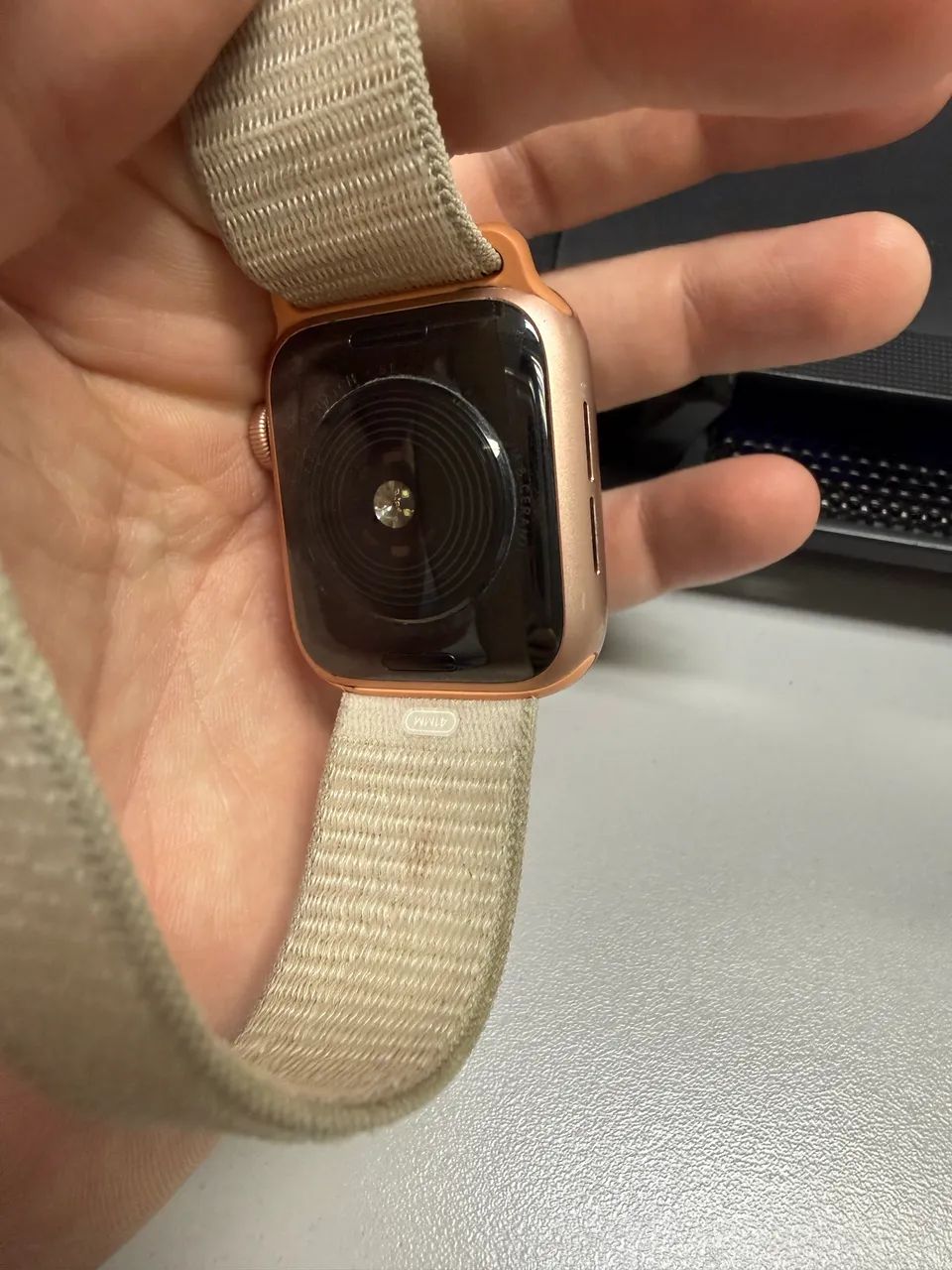 Apple Watch SE GPS + CELLULAR 40mm Gold - Foto 3