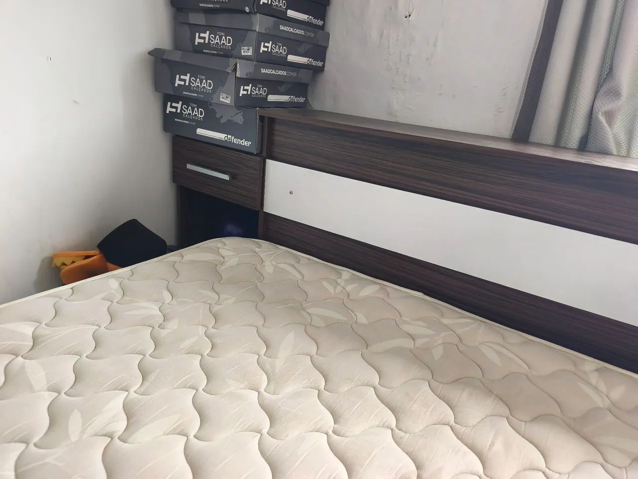 Cabeceira de cama com baú  - Foto 3