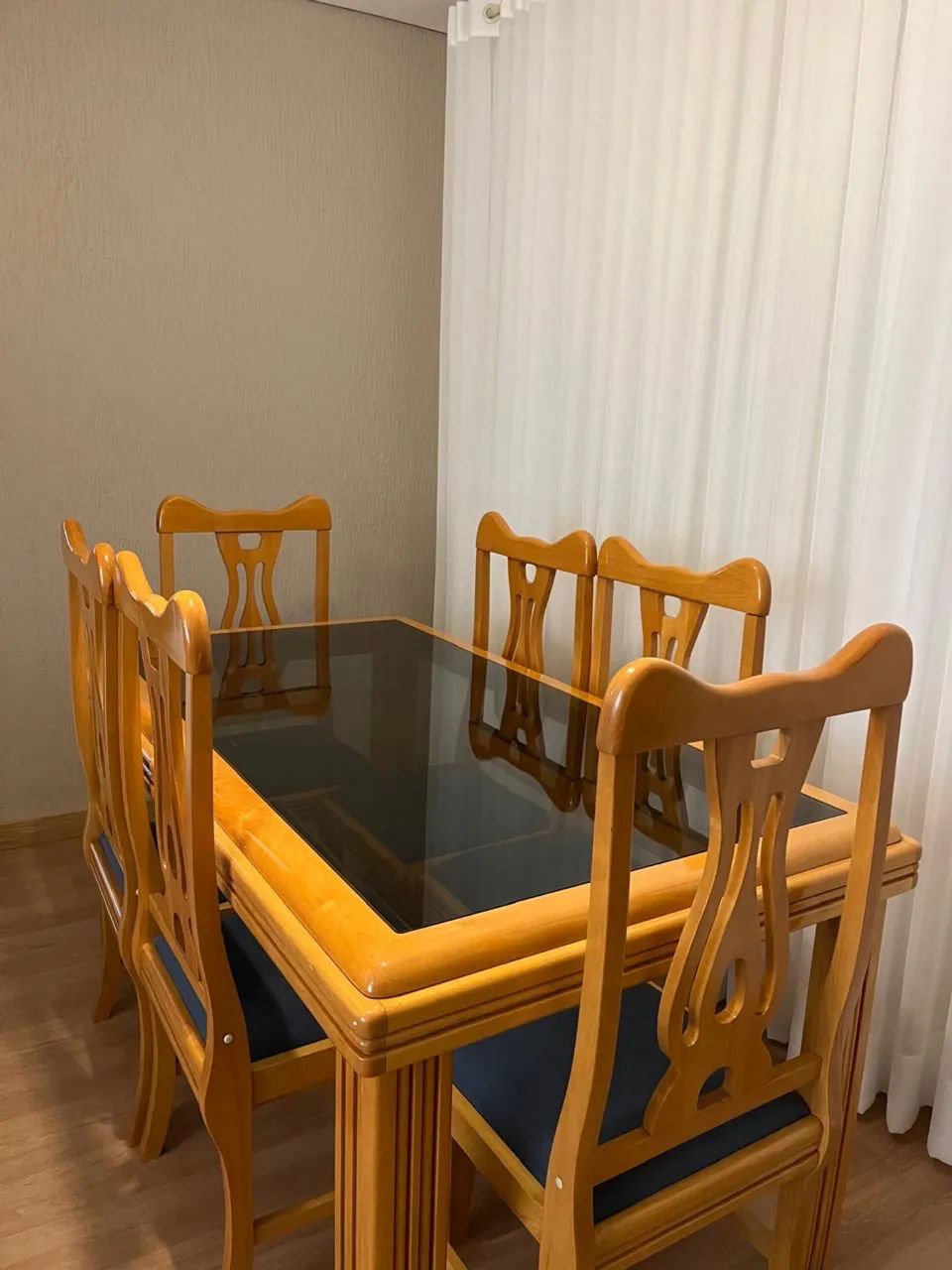 Mesa de jantar com 6 cadeiras - Foto 2