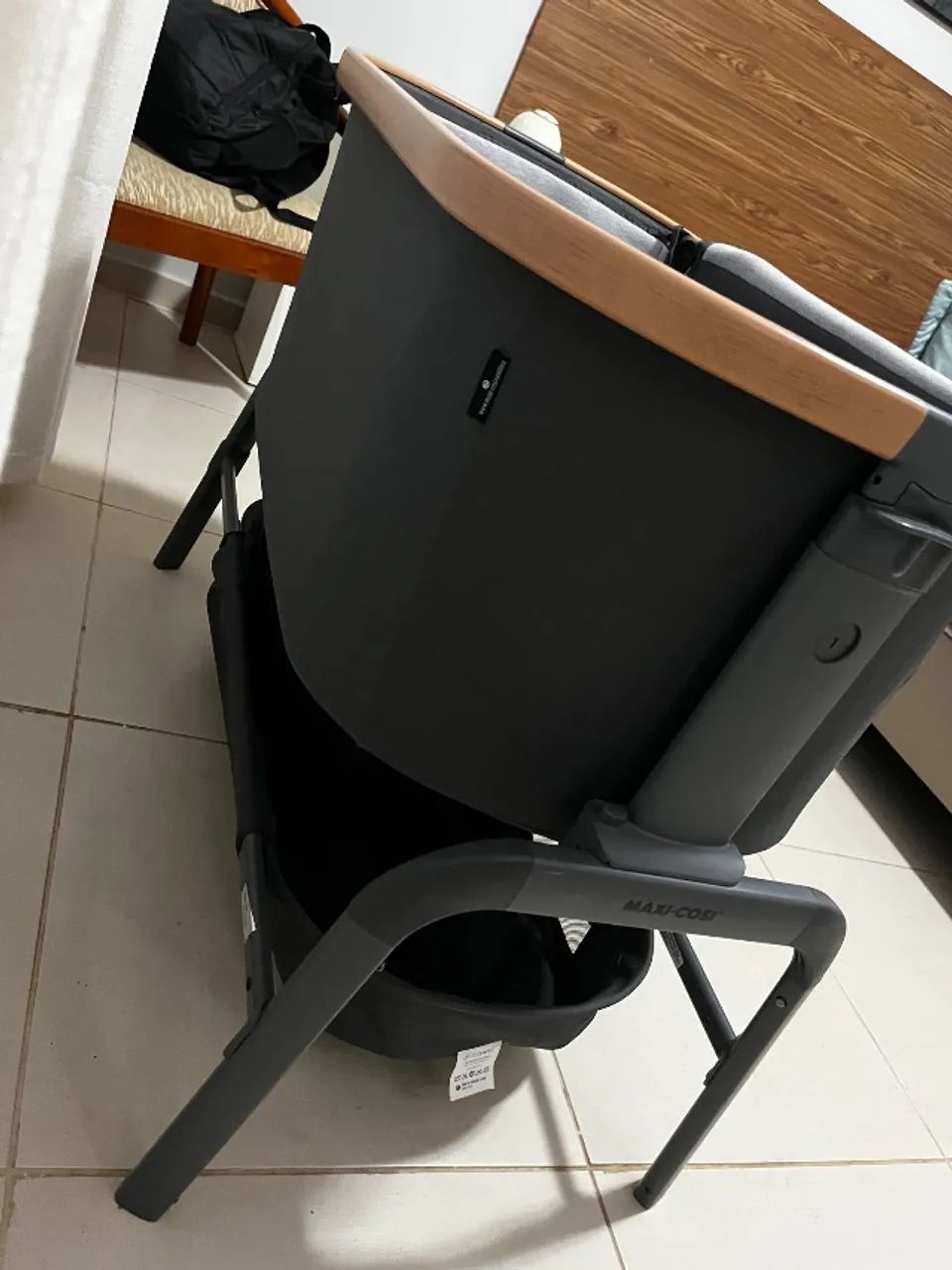 Berço Maxi Cosi Iora portátil  - Foto 2