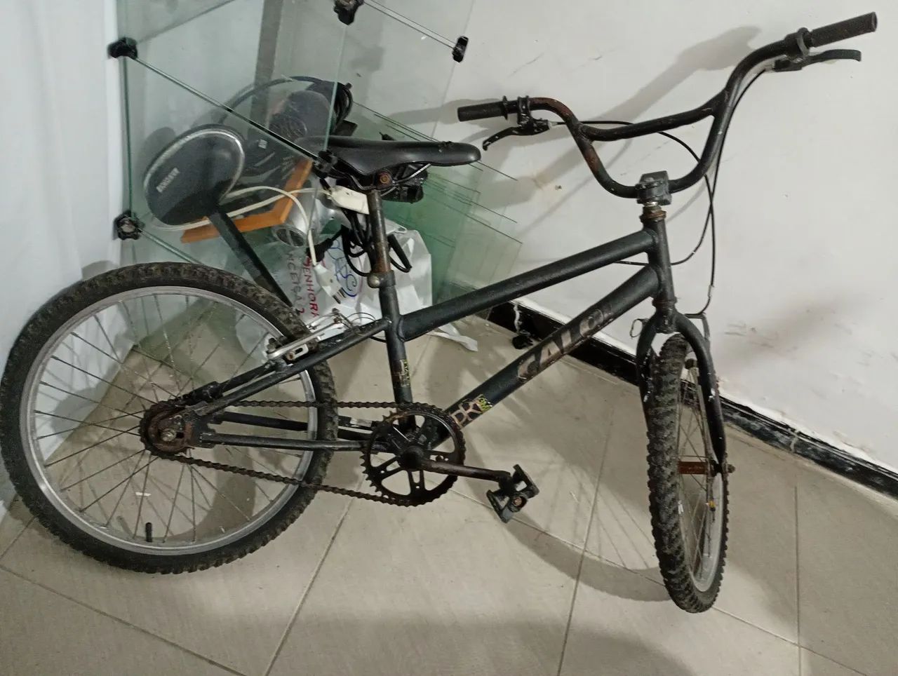 Bicicleta aro 20 calor usada 