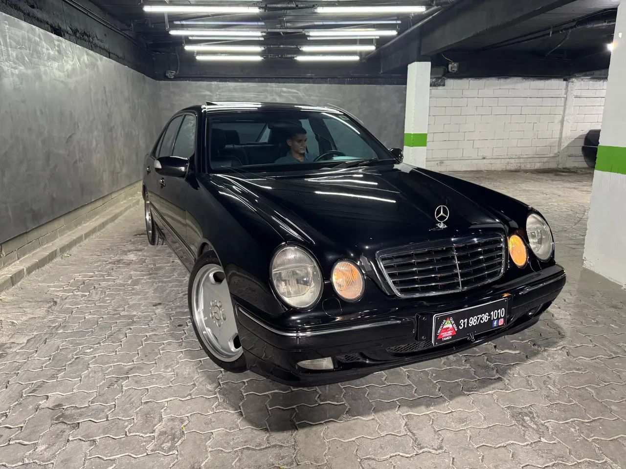 Mercedes-Benz E-320 E-320 2000
