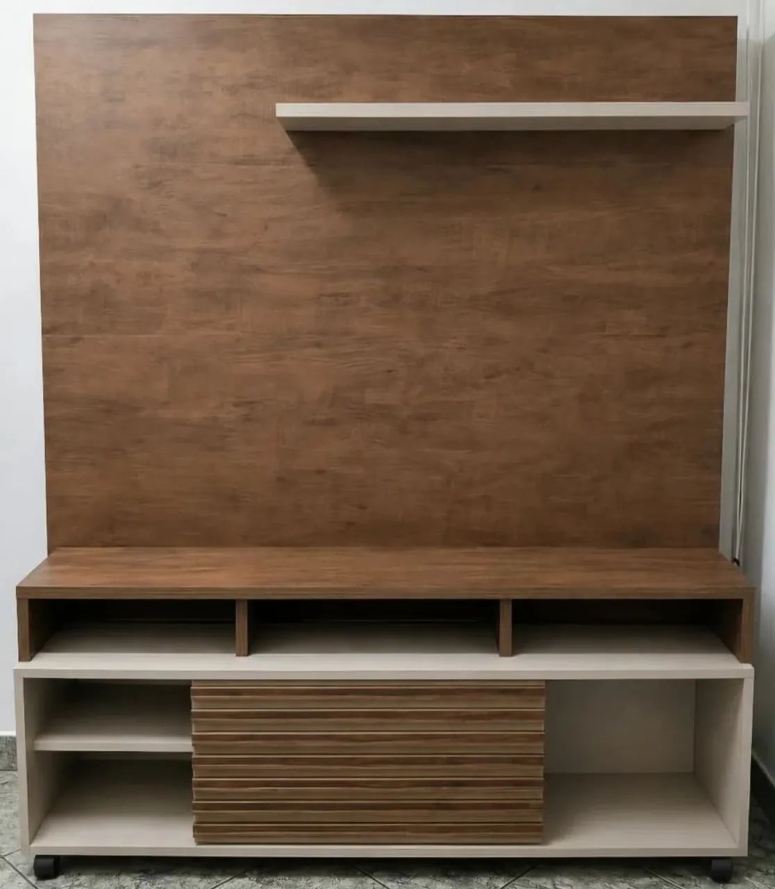 Rack com painel para Sala