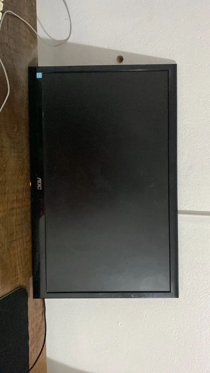 Monitor AOC 19? led - ótimo estado 