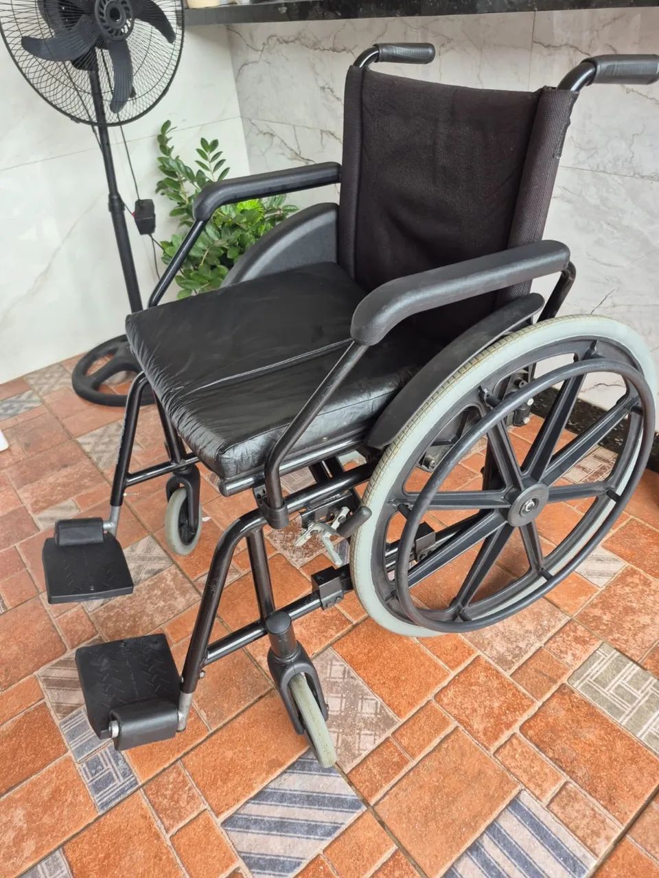 Cadeira de rodas  - Foto 4
