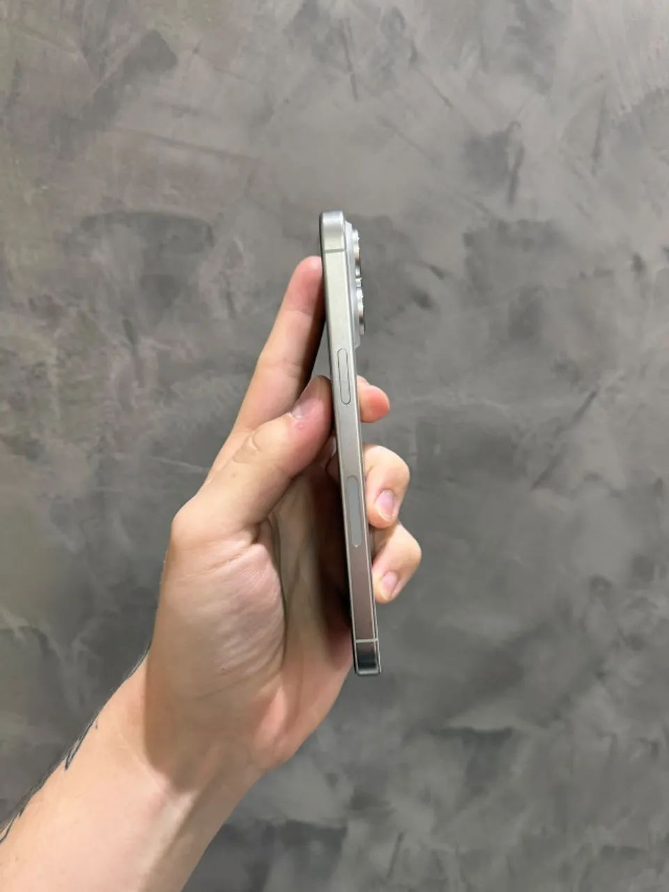 iPhone 15 Pro Max 256gb 85% Todo original - Foto 2