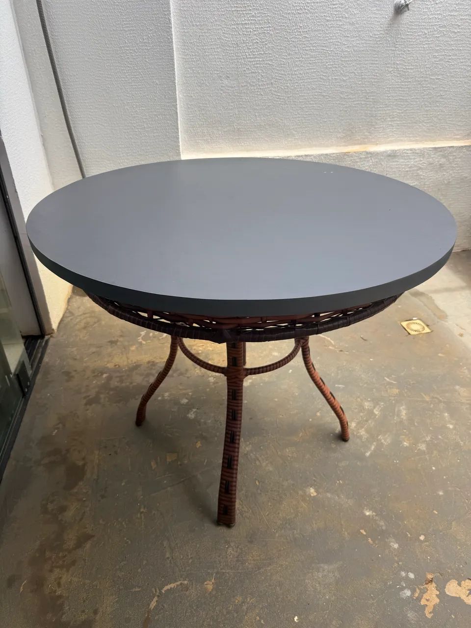 Mesa redonda resistente  - Foto 2