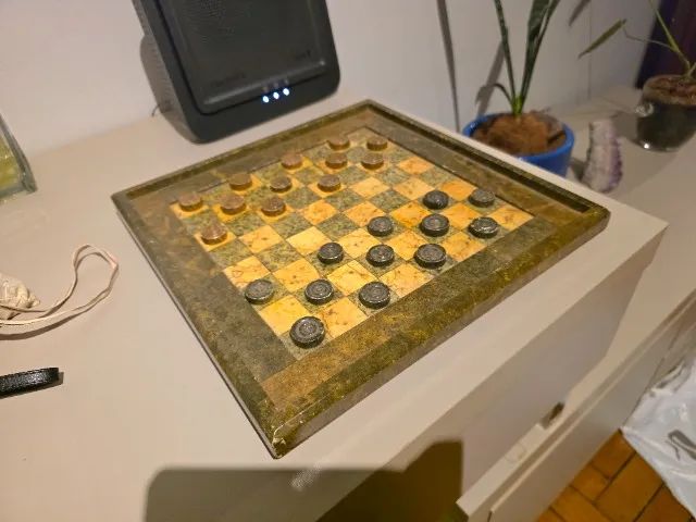 Mesa de xadrez de pedra