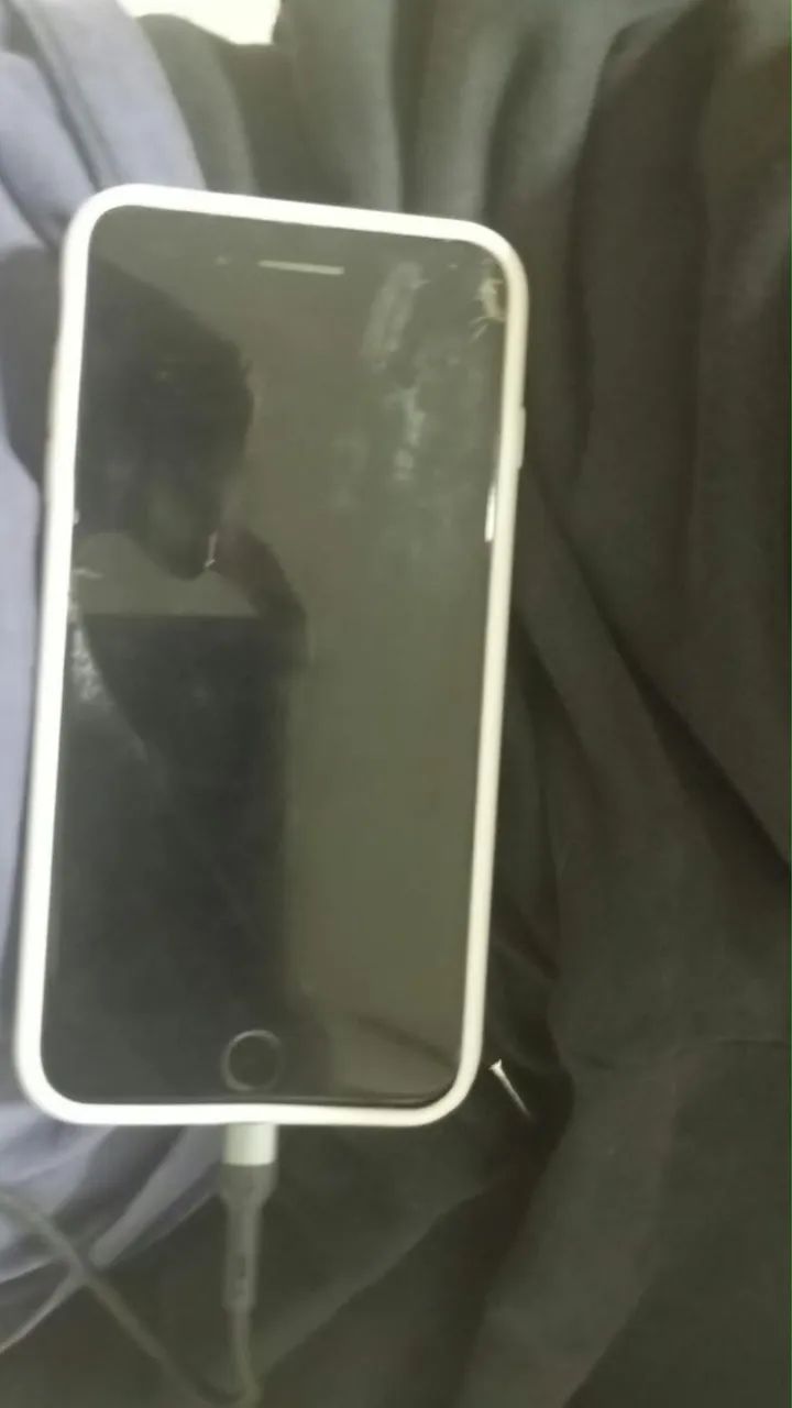 iPhone 8 Plus 64GB RED  - Foto 2