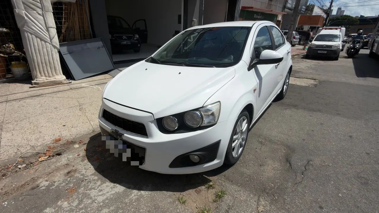 Chevrolet Sonic SONIC Sed. LTZ 1.6 16V FlexPower 4p Aut. 2014