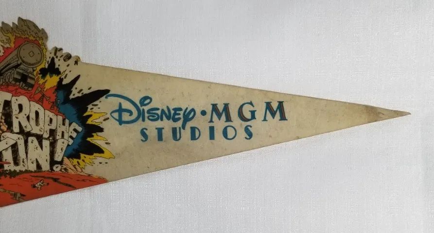Flâmula Disney - MGM Studios 1987 I Survived - Foto 3