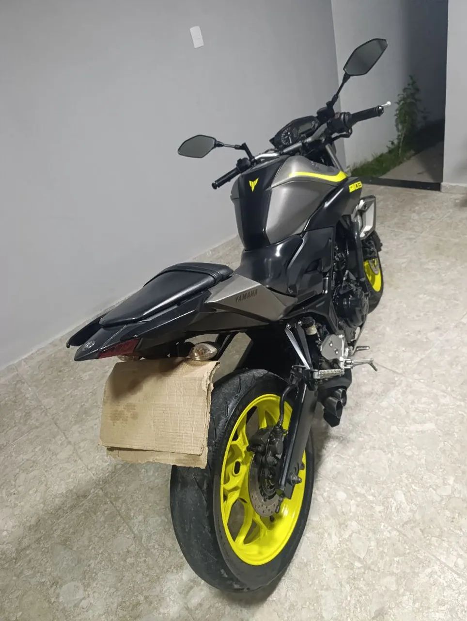 Moto MT03 - Foto 4