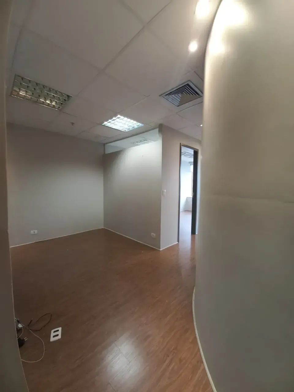 Sala Comercial 54m² na Av. Faria Lima no Jardim Paulistano para locação - Foto 11
