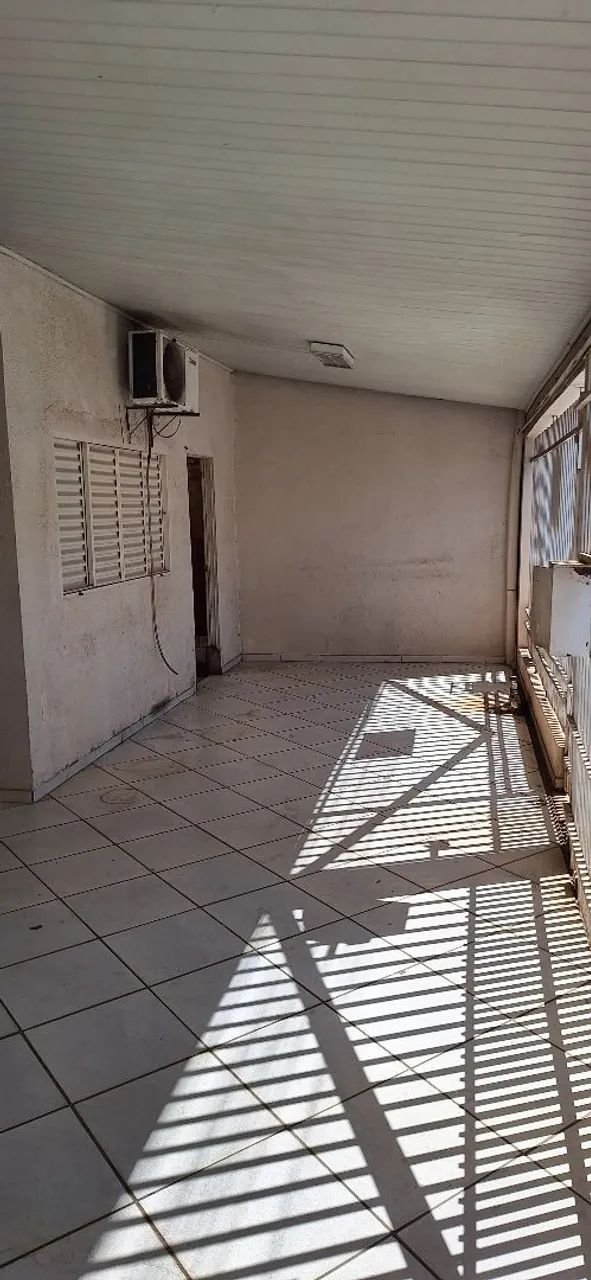 Vendo casa no grande terceiro perto da unic - Foto 2