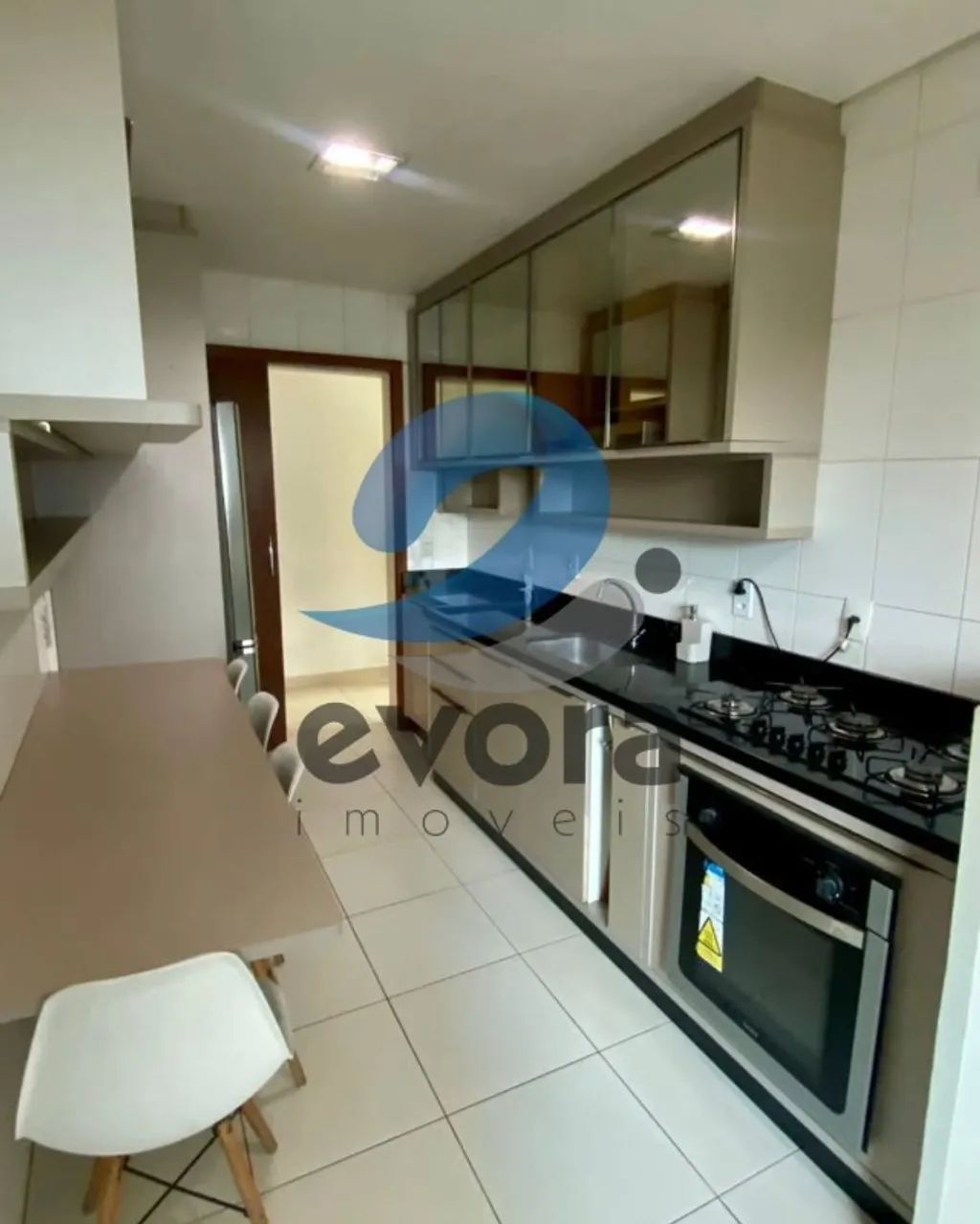 VENDE-SE APARTAMENTO NO CONDOMÍNIO LE PORTALE! - Foto 4