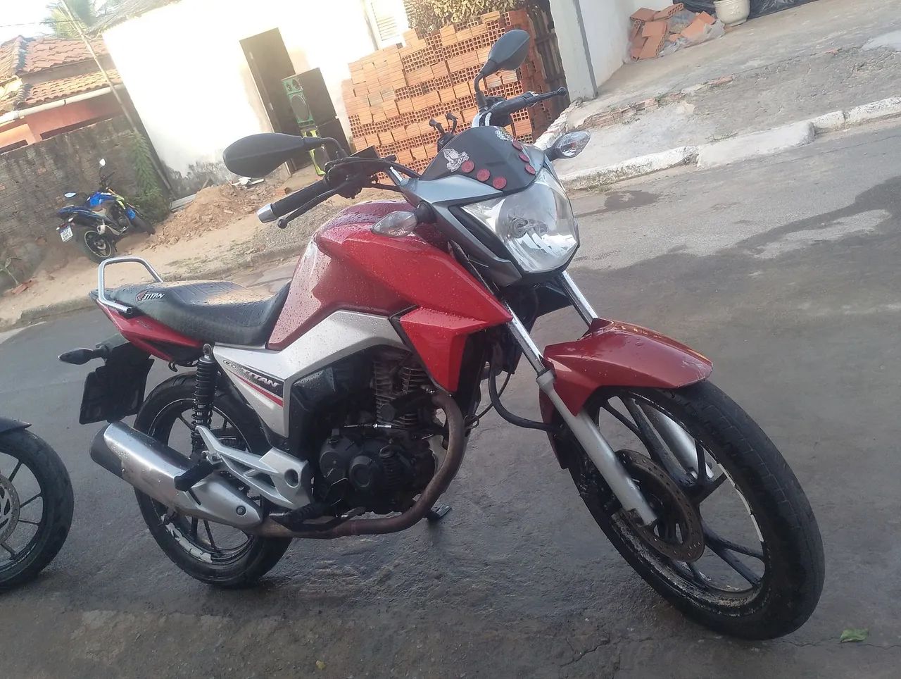 Moti