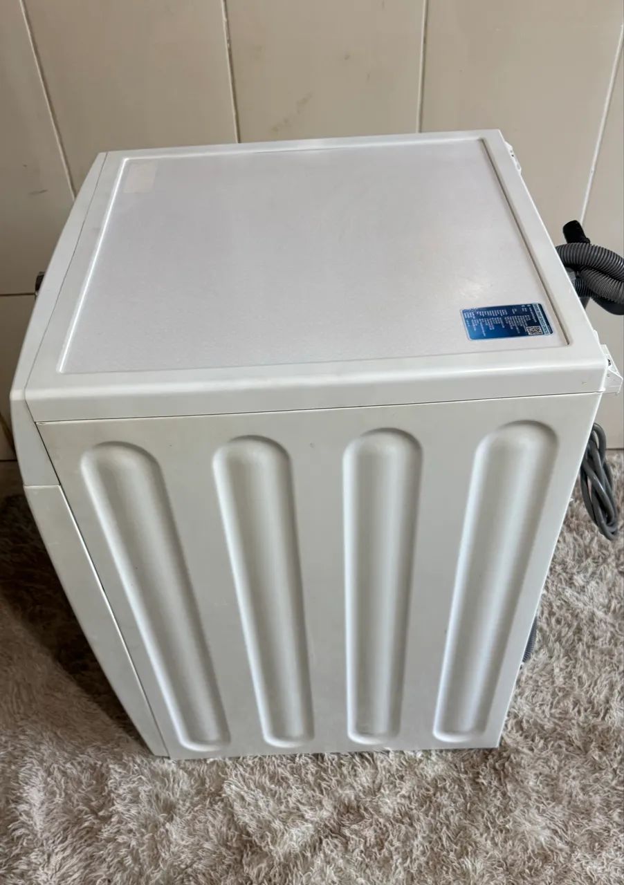 Lava e seca Samsung modelo WD11M - Foto 2