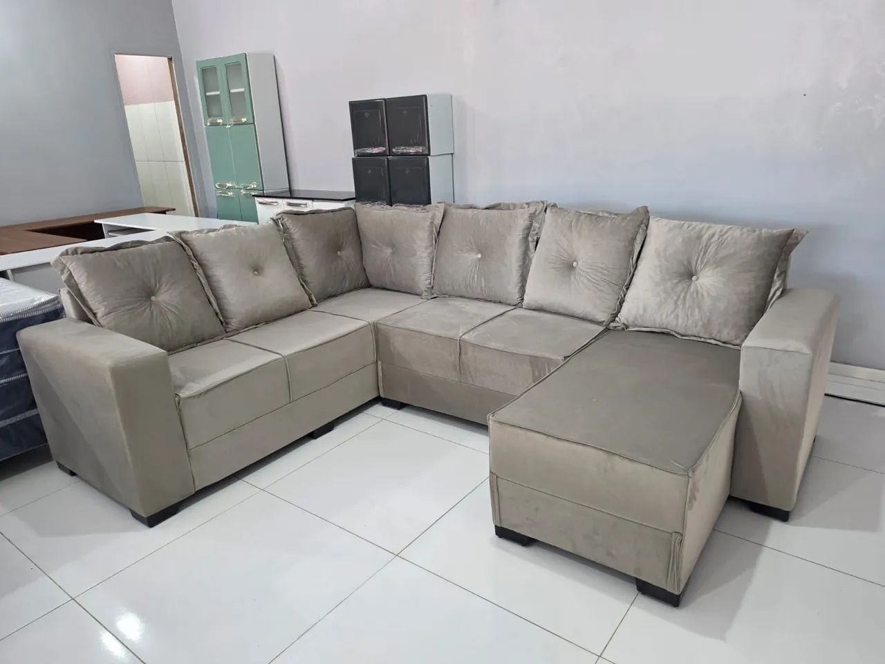 SOFÁ DE CANTO C/ CHAISE NOVO - Foto 3