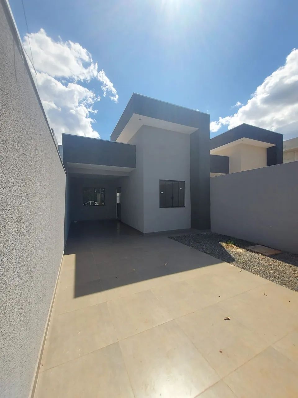 CASA NOVA EM CONJ RES JOÃO DE BARRO - MARINGÁ