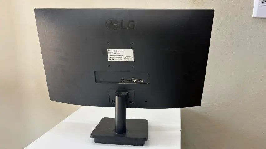 Monitor LG 24MP400 - 24 polegadas - COM DEFEITO - Foto 3