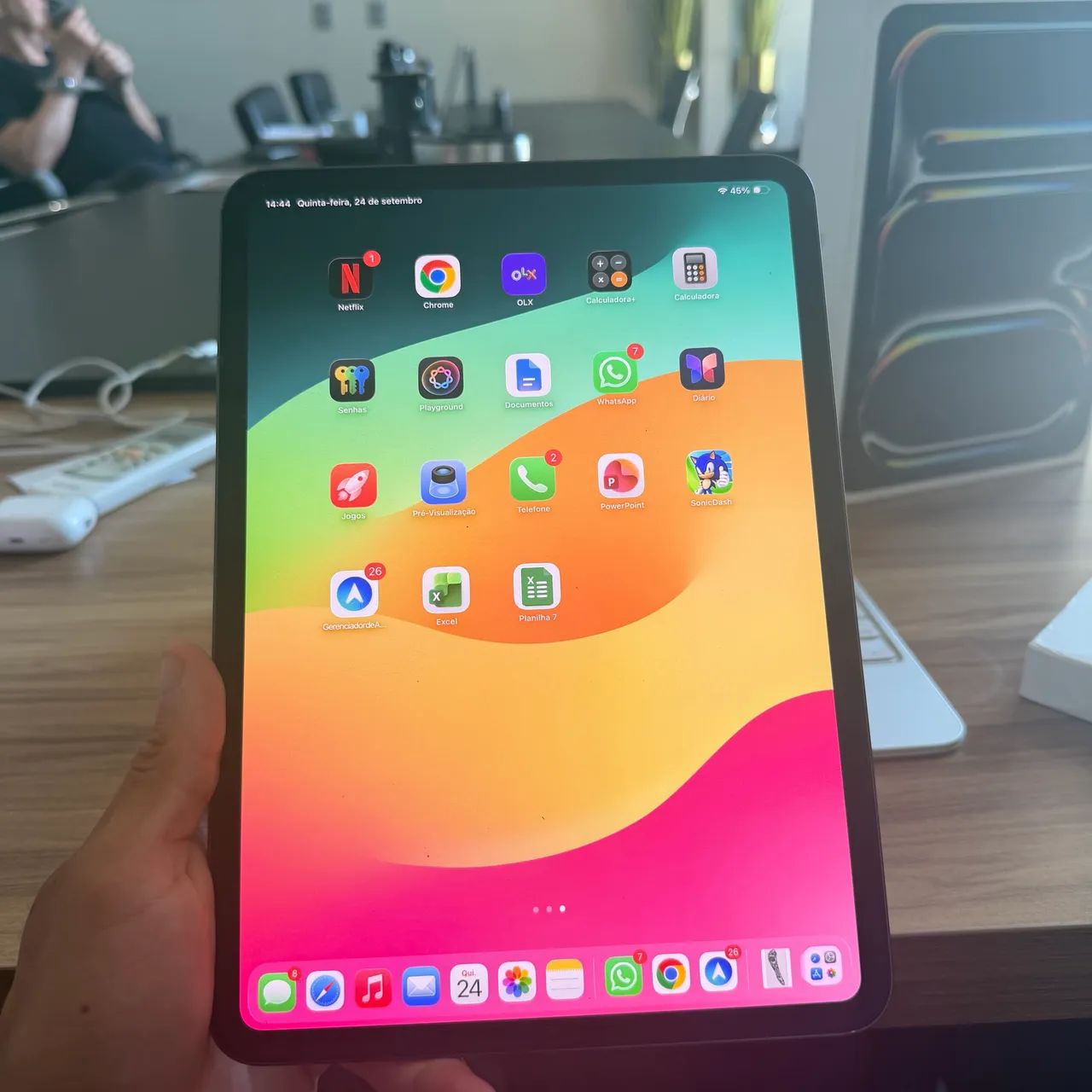 iPad Pro m4 + magic keyboard   - Foto 3