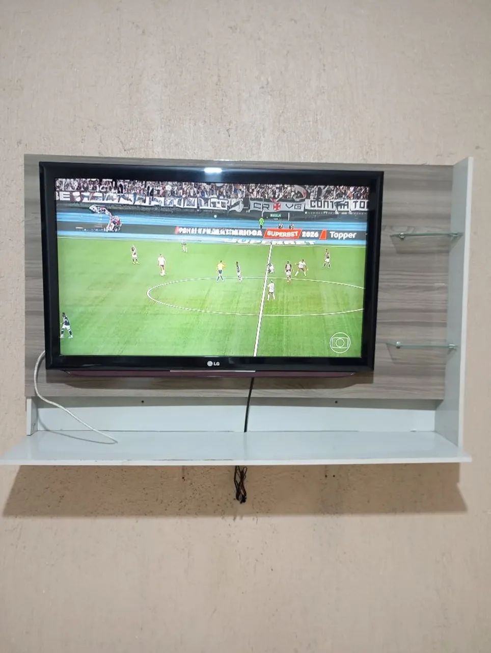 Tv 42 polegadas LG+ painel 