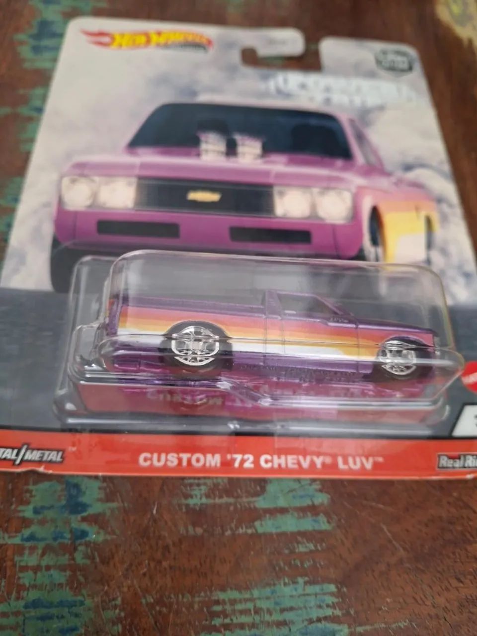 Hot Wheels Premium Power Trip Custom 72 Chevy Luv - Foto 2