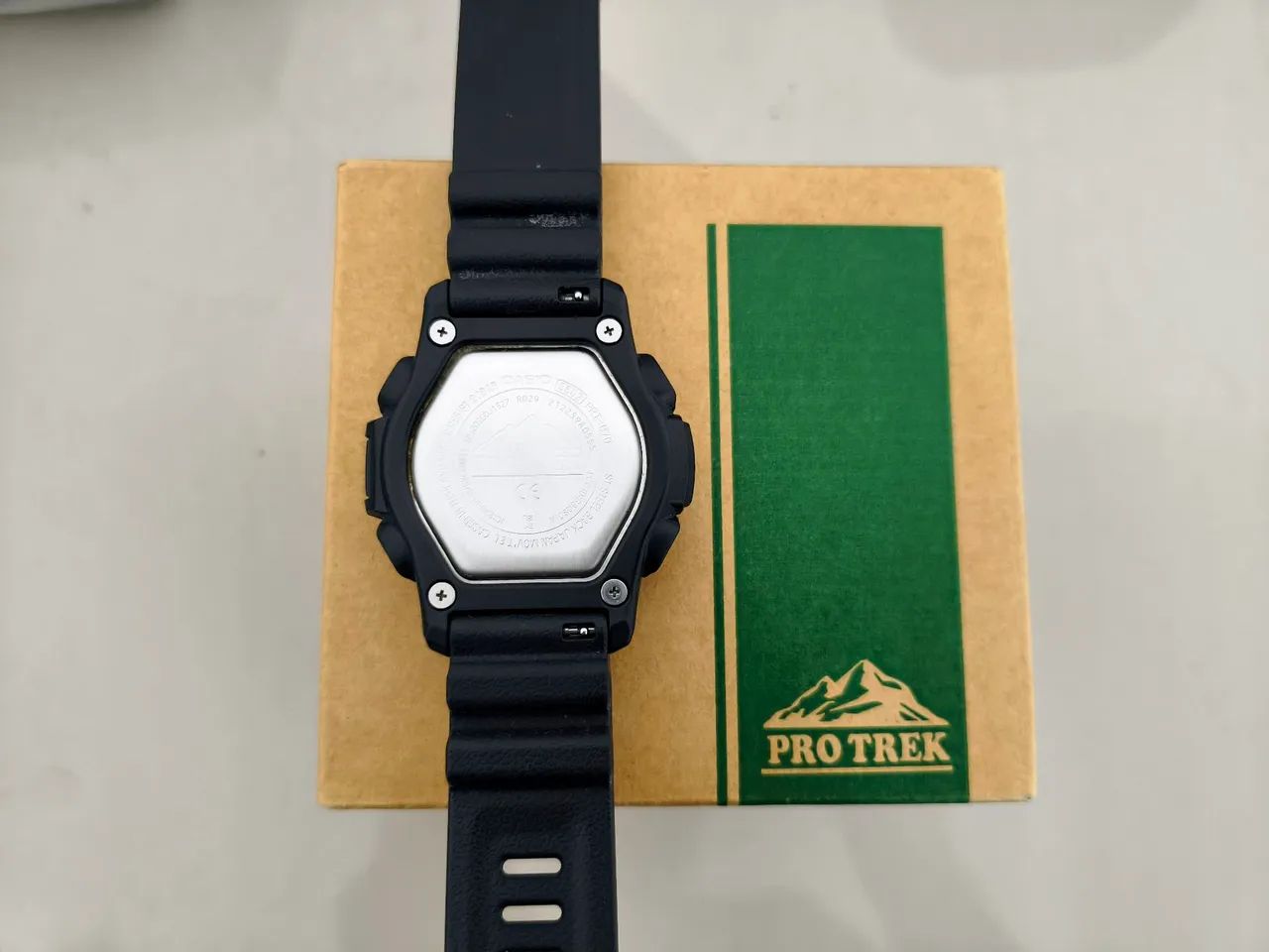 Relógio Casio Protrek PRT B-70 1CR na caixa - Foto 2
