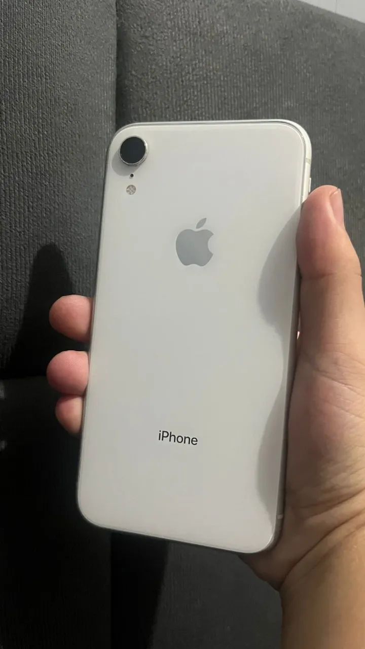 Vendo iPhone XR 64GB - Celulares e Smartphones - Espinheiros