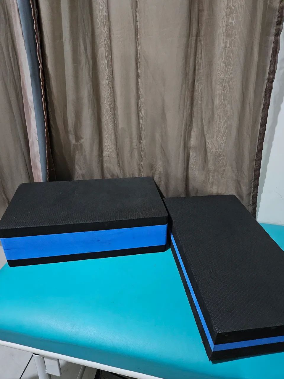 Steeps plataforma elevada e antiderrapante usada para exercícios aeróbicos. - Foto 2
