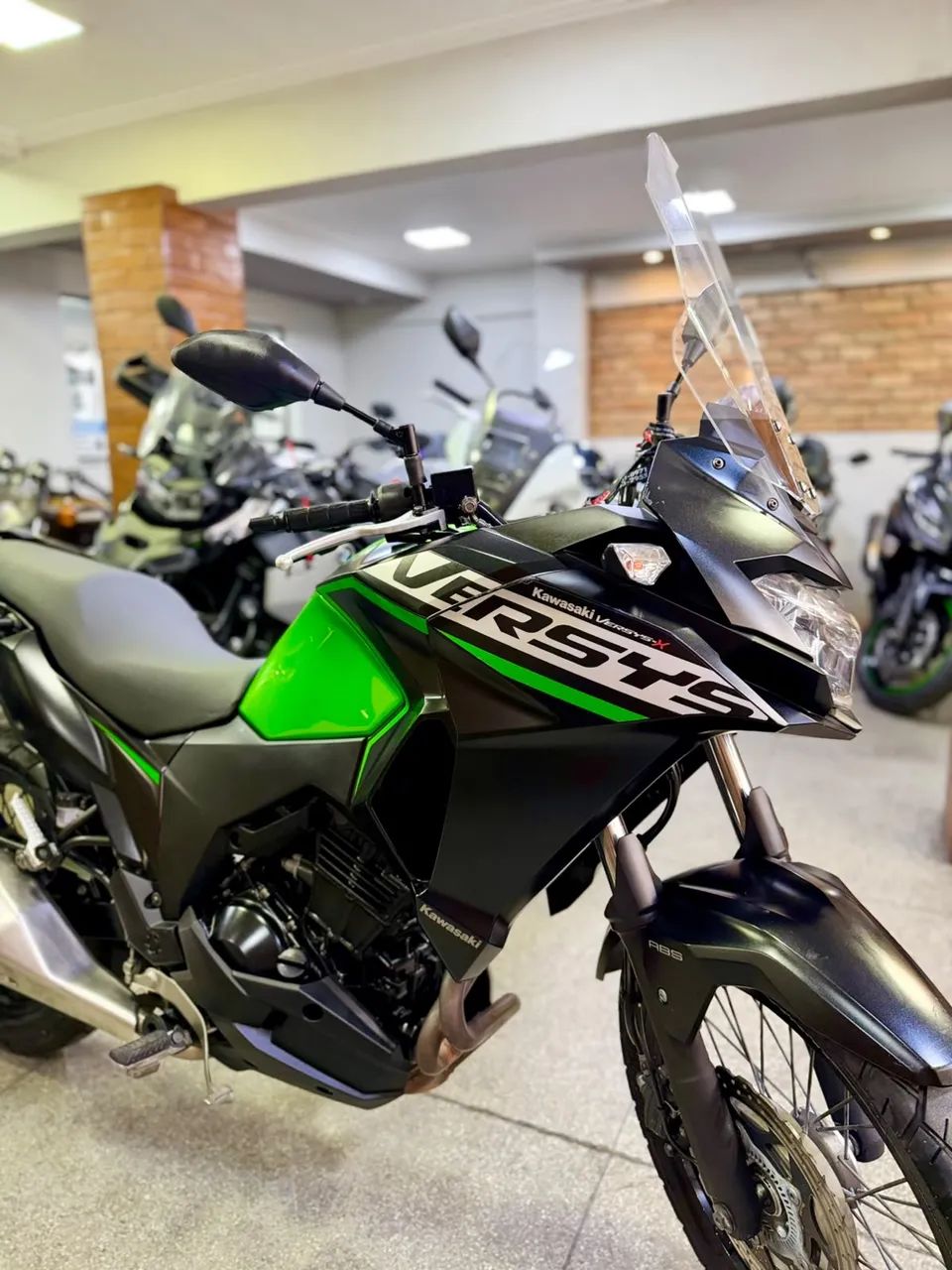 Versys 300  - Foto 3