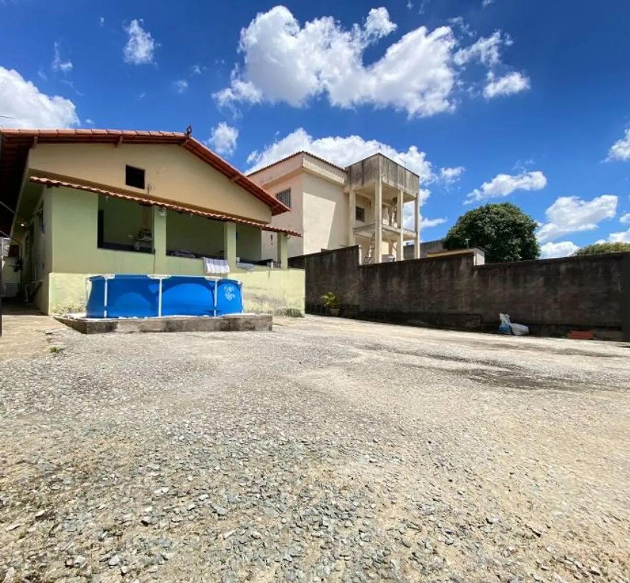 casa estilo colonial excelente espaço e localização